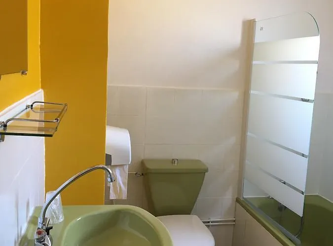 Castel 2* Neuves-Maisons