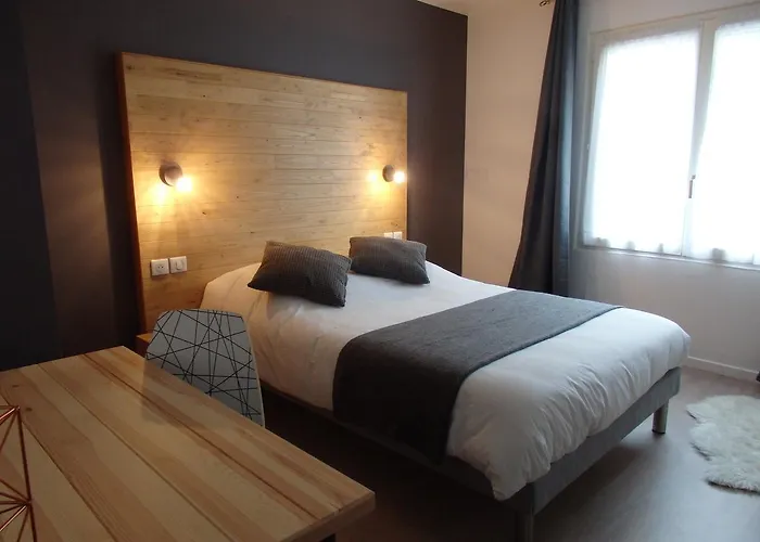 Castel 2* Neuves-Maisons