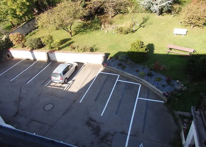 Castel 2* Neuves-Maisons